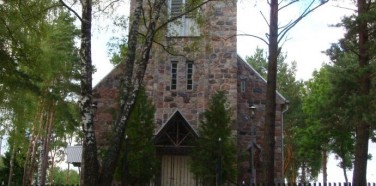 Stirnių bažnyčia
